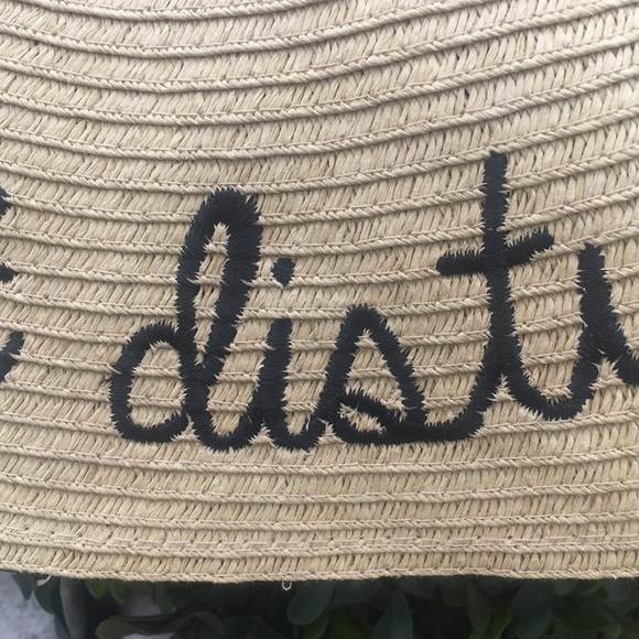 *DO NOT DISTURB Vacation Sun Straw Floppy Brim Hat - Picture 5 of 8